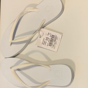 Women’s Reef sandals(these run a little small IMO)
